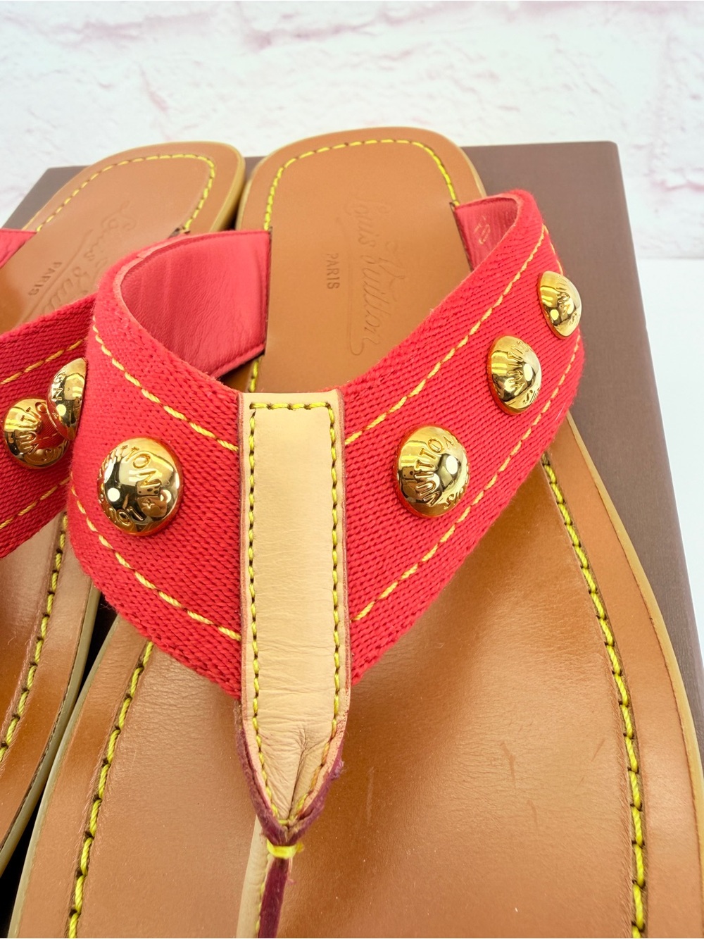 Louis Vuitton Sunny Red Studded Thong Sandals 38 - Picture 4 of 10